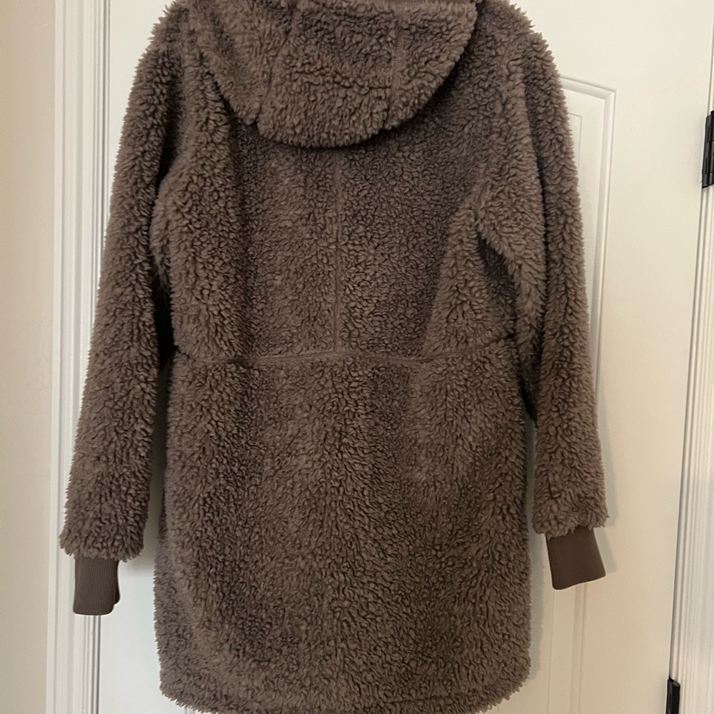 Patagonia Dusty Mesa Parka Jacket with Hood and Fuzzy Texture - Picture 7 of 7
